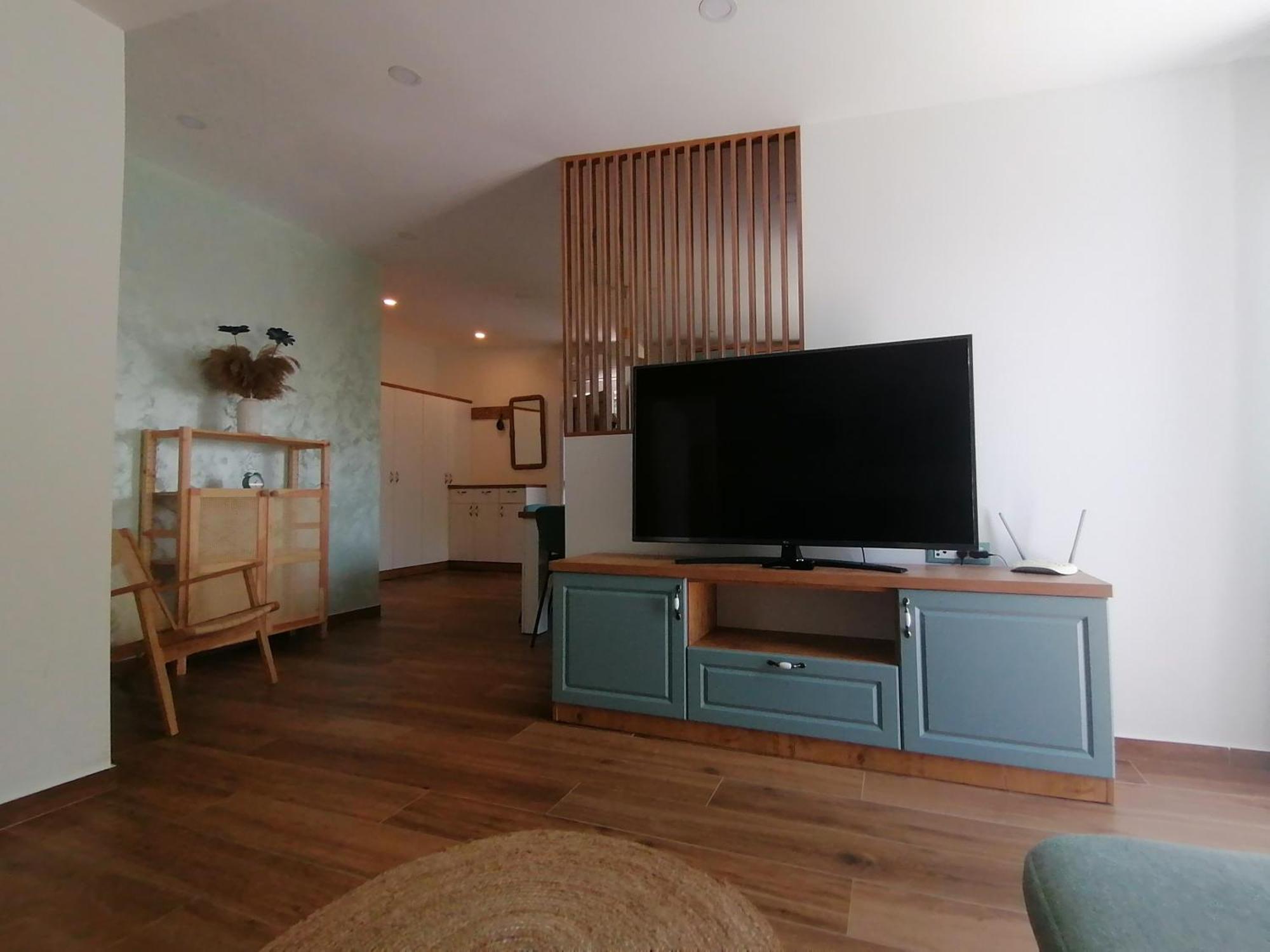Apartmani Mares - 20 M From The Beach Brela Esterno foto