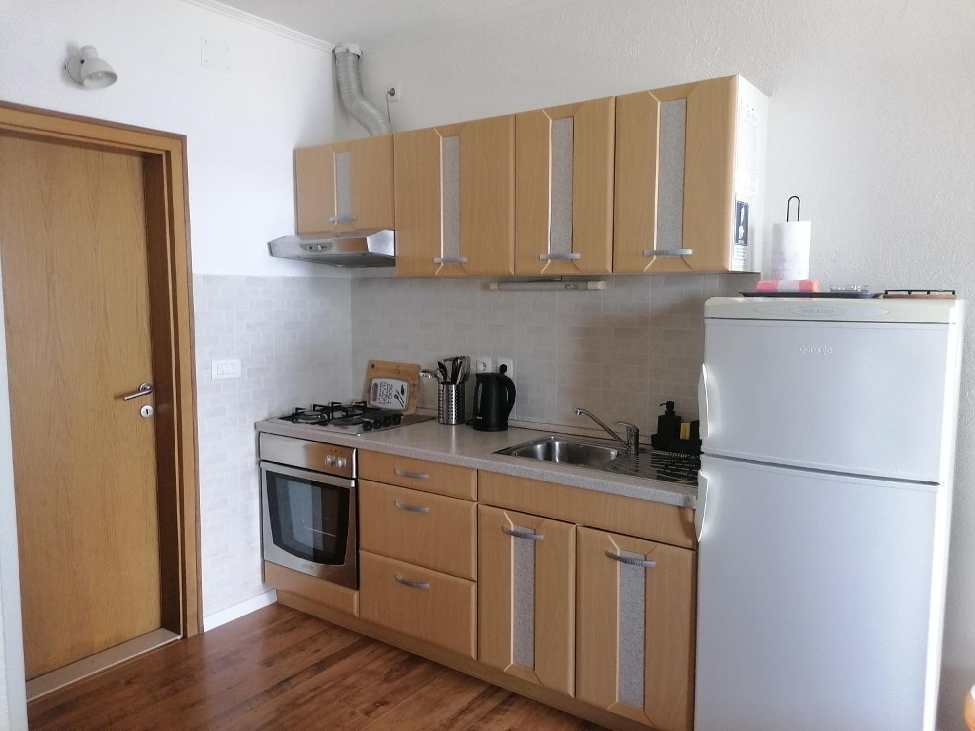 Apartmani Mares - 20 M From The Beach Brela Camera foto